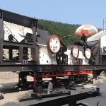 半移動(dòng)式破碎站半移動(dòng)式破碎站