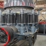 圓錐破碎機(jī)如何選擇，選對(duì)品牌 保證質(zhì)量是重點(diǎn)