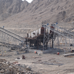 振动{筛开裂、横梁断裂原因及(qing)改进Ҏ(gu)